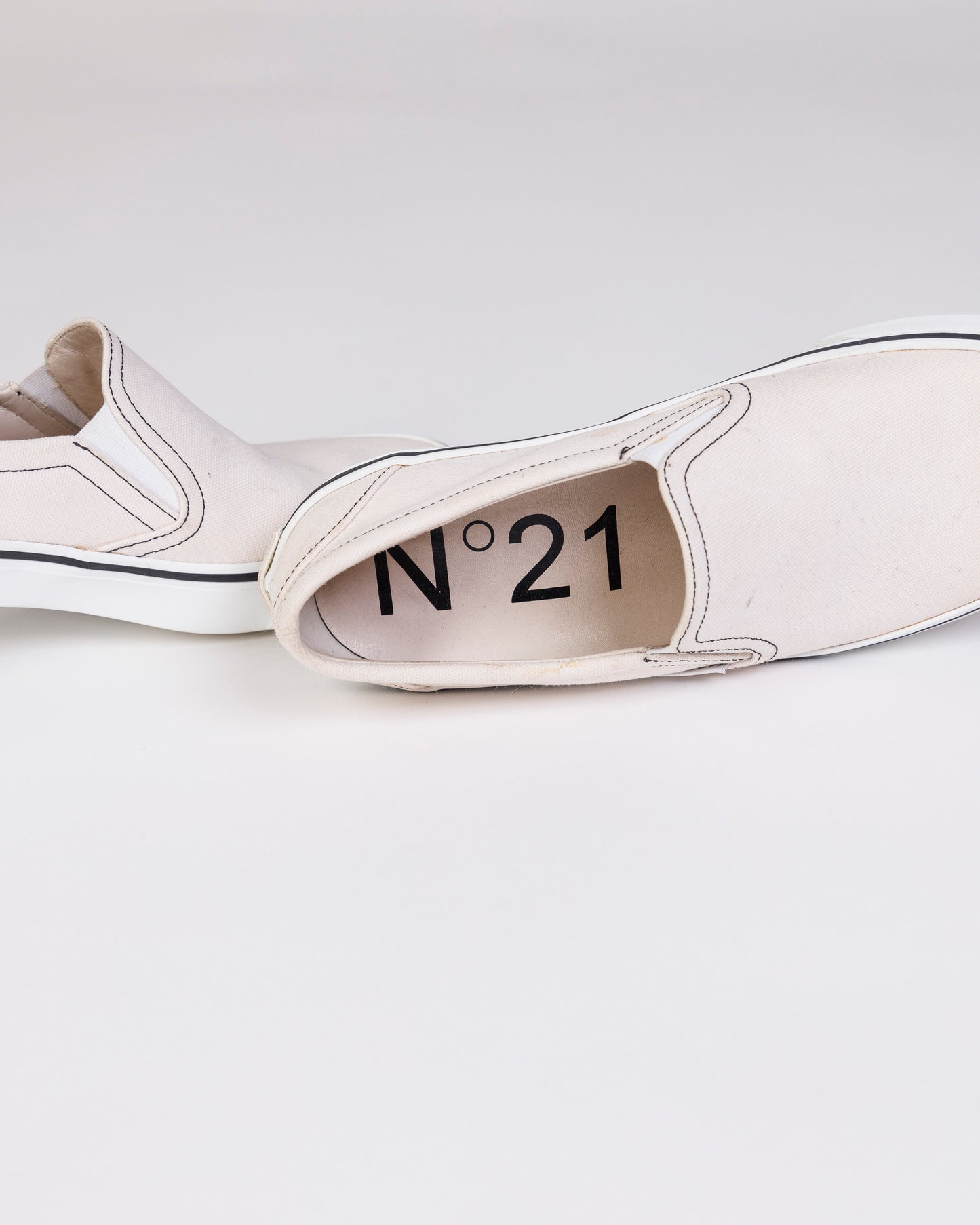 N°21 Sneaker Kitten Heels