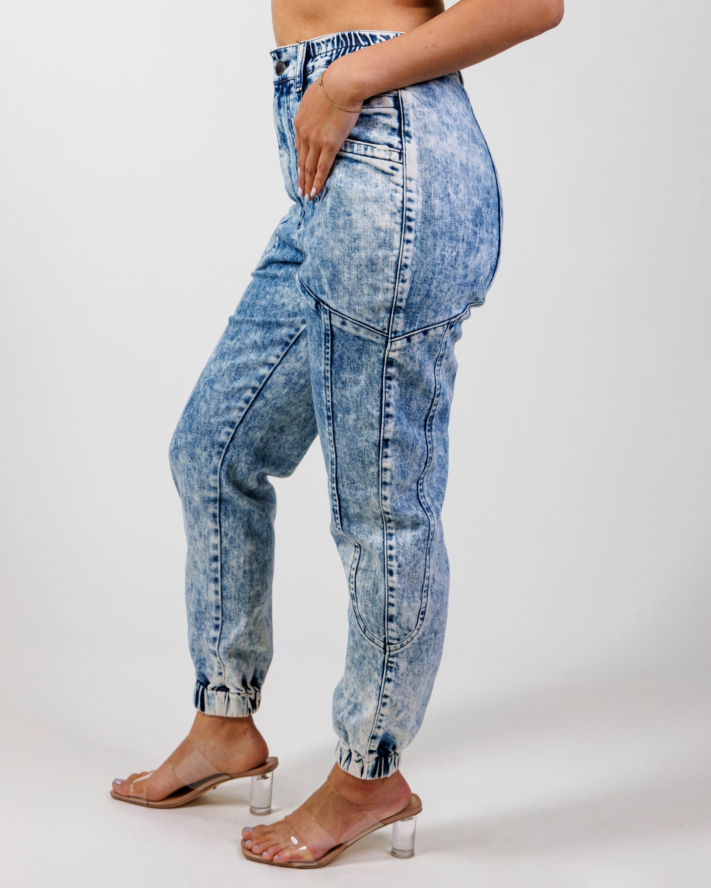 Retrofête Acid Wash Jeans